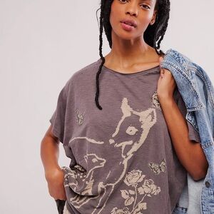 Magnolia Pearl Deer In Spring Tee